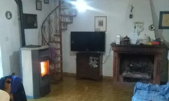 Homepal-Vernio-Casa-di-paeseSALONE