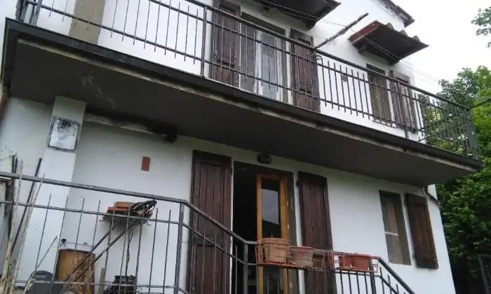 Homepal-Vernio-Casa-di-paeseALTRO