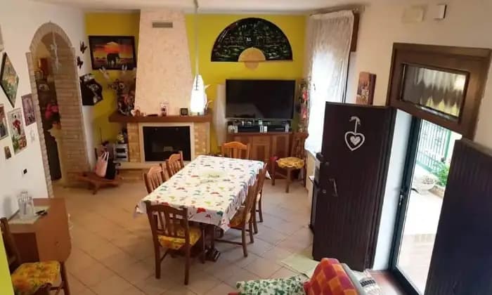Homepal-Loreo-BifamiliareSALONE