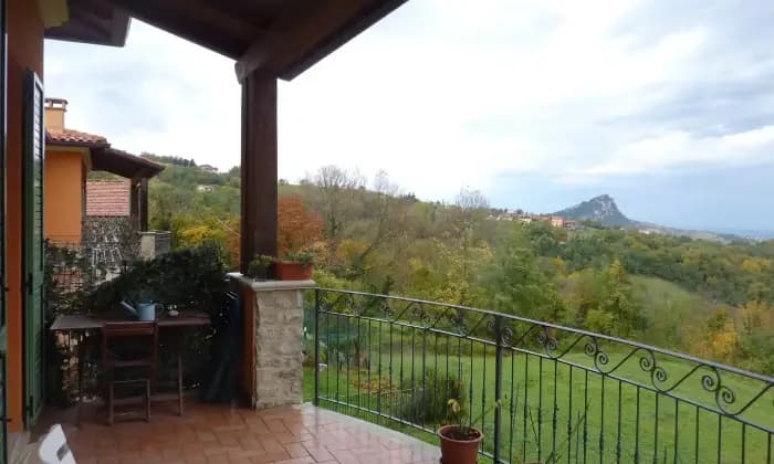 Rexer-Monte-Grimano-Terme-Appartamento-con-bellissima-vista-mare-TERRAZZO
