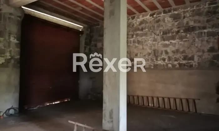 Rexer-Abbasanta-Casa-indipendente-in-pieno-centro-GARAGE