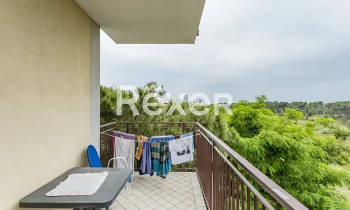 Rexer-Cervia-Trilocale-luminoso-e-spazioso-con-balcone-sul-verde-BALCONE