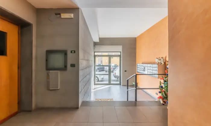 Rexer-Bari-Appartamento-via-Valdocco-Bari-ENTRATA