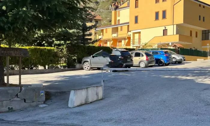 Rexer-Rocca-di-Cambio-Vendesi-monolocale-in-via-Sicinto-a-Rocca-di-Cambio-Terrazzo