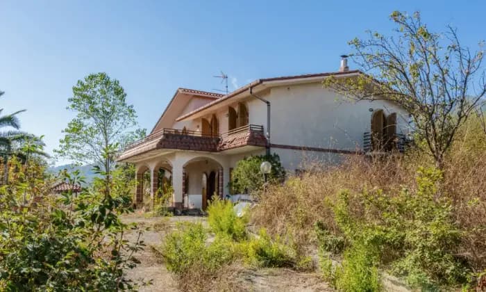 Rexer-Castelvetere-sul-Calore-Villa-Bifamiliare-in-vendita-a-Castelvetere-sul-calore-ESTERNO