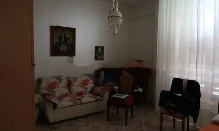 Rexer-Piana-degli-Albanesi-Vendesi-appartamento-in-via-Giacomo-Matteotti-a-Piana-degli-Albanesi-Salone