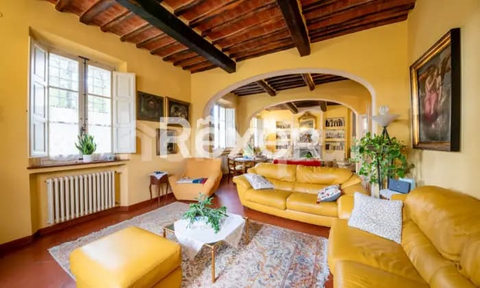 Rexer-Fucecchio-Splendida-villa-dal-fascino-storico-e-comfort-moderno-SALONE