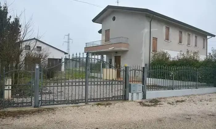 Rexer-Venezia-Appartamento-in-vendita-in-via-Lorenzo-Lotto-a-Trivignano-ChirignagoZelarino-Venezia-Terrazzo