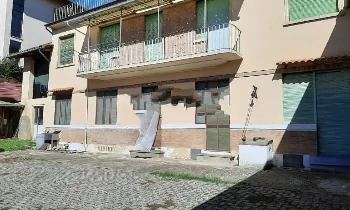 Rexer-Cinaglio-Casalecascina-in-vendita-Terrazzo