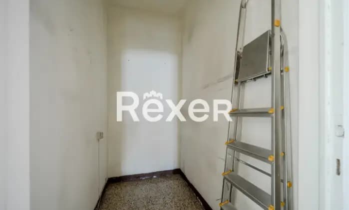 Rexer-Brescia-Ampio-trilocale-con-cantina-e-box-auto-Altro