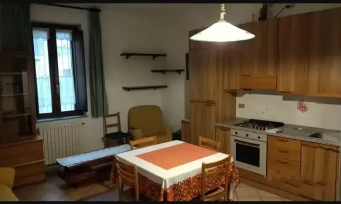 Rexer-Cislago-Appartamento-due-locali-ammobiliato-veranda-e-box-Cucina