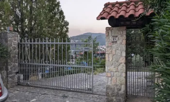 Rexer-Mendicino-Villa-in-vendita-in-via-Candelisi-Terrazzo