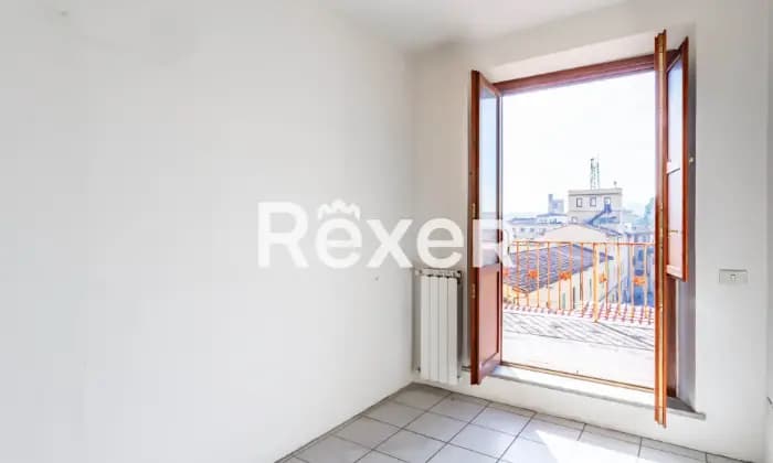 Rexer-Firenze-Santa-Maria-Novella-porzione-di-palazzina-composta-da-tre-appartamenti-Altro