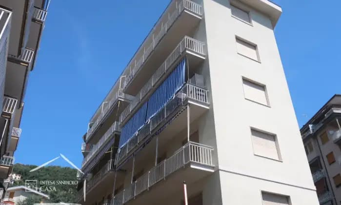 Rexer-Rapallo-Rapallo-Appartamento-ultimo-piano-con-ampio-balcone-in-strada-privata-Terrazzo