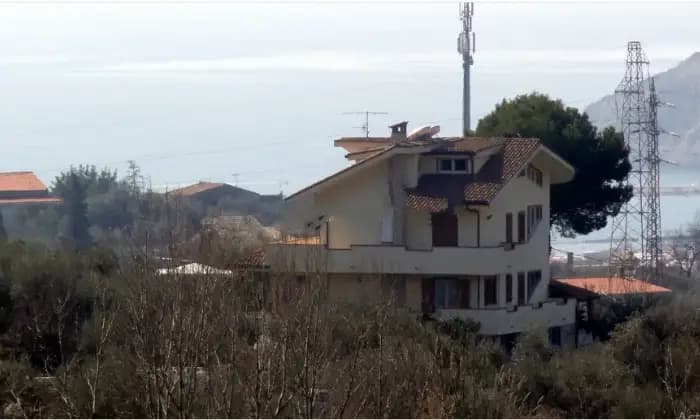 Rexer-Minturno-Villa-panoramica-in-vendita-sulle-colline-sopra-Scauri-Terrazzo