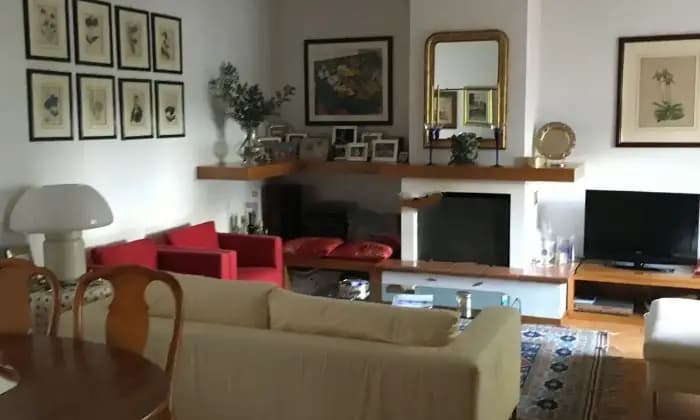 Homepal-Figline-e-Incisa-Valdarno-Appartamento-in-vendita-in-via-Sibilla-Aleramo-SALONE