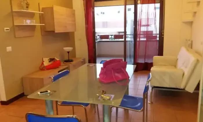 Homepal-Roma-Appartamento-in-vendita-Via-Raffaello-Liberti-RomaSALONE