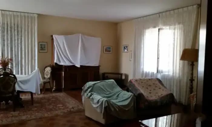 Homepal-Taurano-Appartamento-piano-con-mansarda-in-venditaSALONE