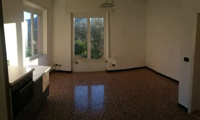 Homepal-Varazze-Villa-in-vendita-in-via-Campomarzio-CUCINA