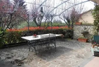 Homepal-San-Lorenzello-Villa-in-vendita-in-Via-Terza-Cupa-San-LorenzelloALTRO