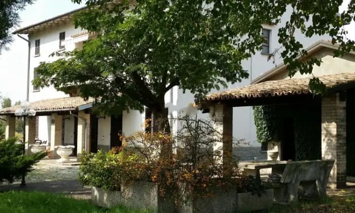 Homepal-Parma-Casa-colonica-Strada-Traversante-San-Leonardo-ParmaALTRO