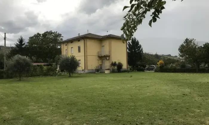 Homepal-Folignano-Villa-in-Vendita-in-Via-Piane-di-Morro-a-FolignanoALTRO