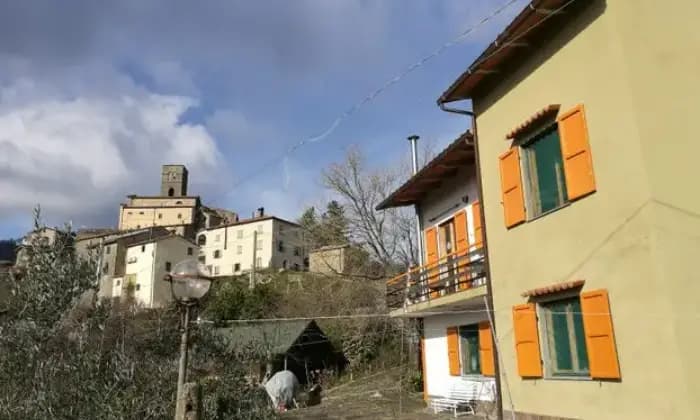 Homepal-San-Marcello-Piteglio-Casa-libera-lati-immersa-nel-verdeALTRO