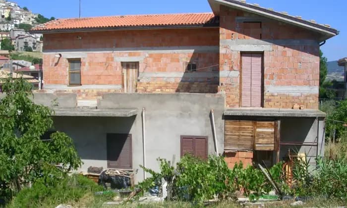 Homepal-Carunchio-Due-casa-con-terreno-in-venditaALTRO