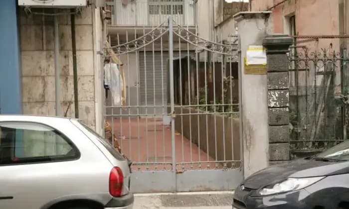 Homepal-Napoli-Locale-in-venditaALTRO