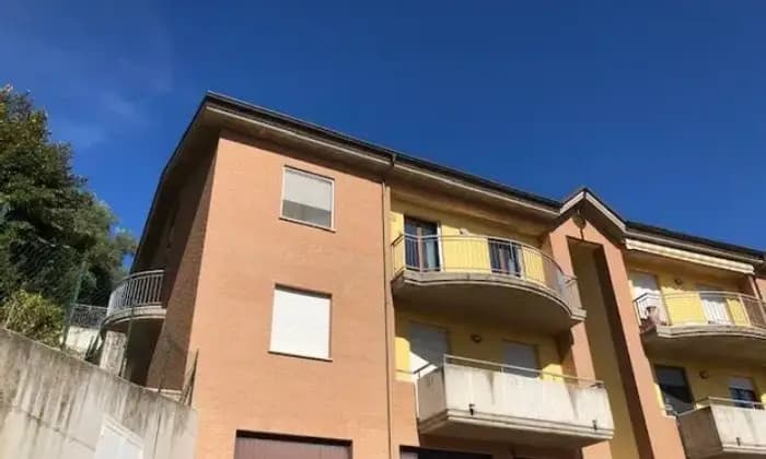 Homepal-Montegiorgio-Appartamento-arredato-II-piano-garage-e-soffittaALTRO