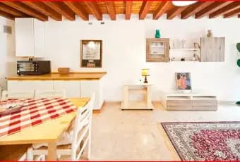 Homepal-Venezia-Appartamento-duplex-con-spazio-esterno-privatoSALONE