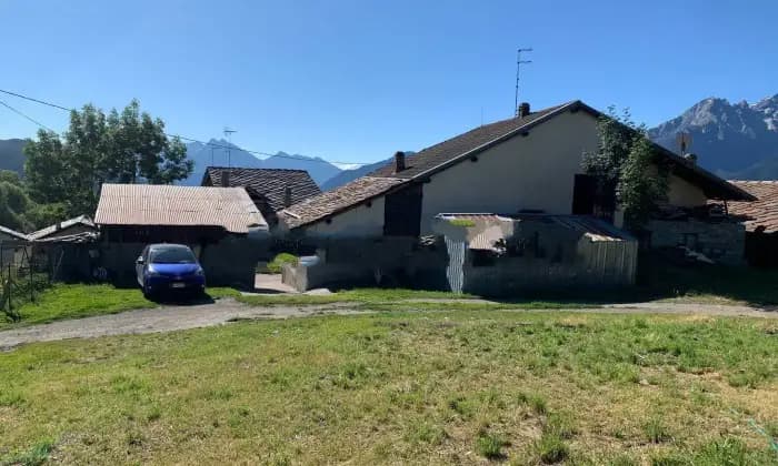Homepal-Verrayes-Casa-colonica-frazione-Charrere-VerrayesALTRO