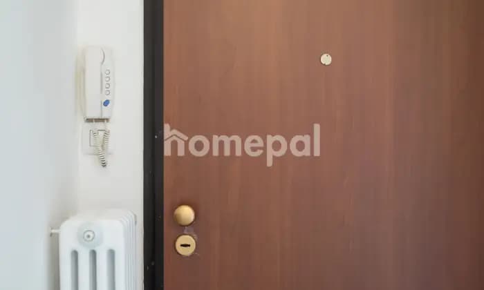 Homepal-Robbio-Appartamento-piano-alto-con-vista-panoramica-sulla-cittENTRATA