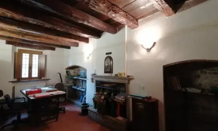 Homepal-San-Benedetto-Val-di-Sambro-Appartamento-in-storico-edificioSALONE