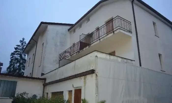 Homepal-Castrocaro-Terme-e-Terra-del-Sole-Albergo-in-vendita-in-via-Martiri-della-LibertALTRO