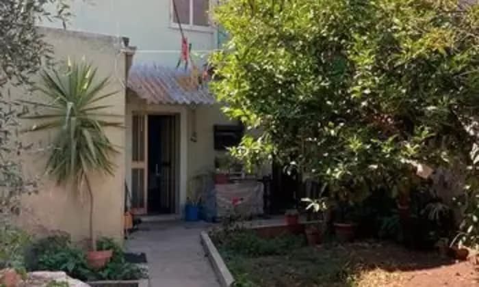Homepal-Ghilarza-Casa-con-ampio-giardino-e-garageALTRO