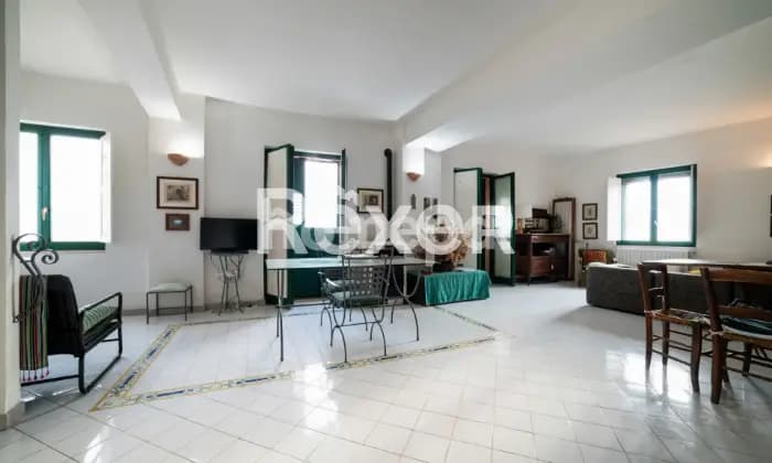 Homepal-SantAngelo-dei-Lombardi-Spazioso-appartamento-con-vista-sugli-AppenniniSALONE