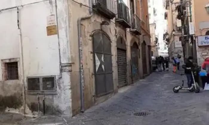 Homepal-Salerno-Vendesi-locale-commerciale-in-Via-Porta-di-Mare-a-Salerno-SAALTRO