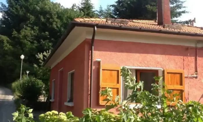 Homepal-Cutigliano-Casa-in-vendita-in-via-del-Paradiso-CutiglianoALTRO