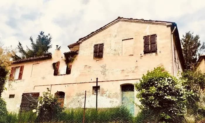 Homepal-Montecarotto-Casa-colonica-via-San-Nicol-MontecarottoGIARDINO
