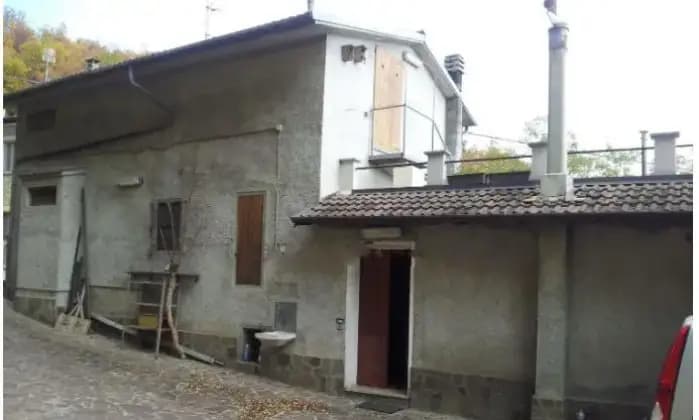 Homepal-Varzi-Casa-indipendente-in-vendita-in-via-Oreste-Maretti-a-VarziALTRO