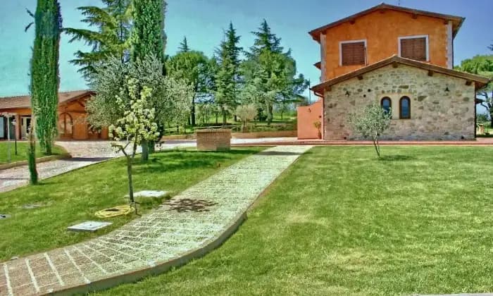Homepal-Perugia-Country-Resort-Agriturismo-in-VENDITAGIARDINO