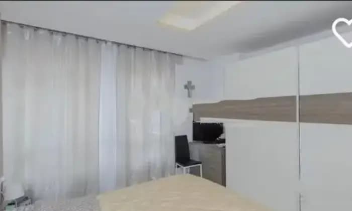 Homepal-Voghera-Moderno-appartamento-VogheraCAMERA-DA-LETTO