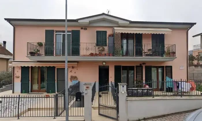 Homepal-Massignano-Vendesi-appartamento-in-Contrada-San-Pietro-a-MassignanoAltro