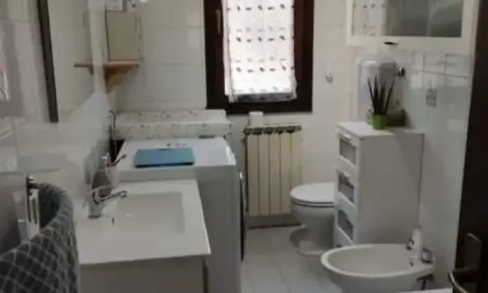 Homepal-Adria-Appartamento-in-vendita-in-Via-Alessandro-ManzoniBagno