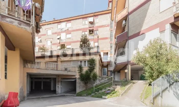 Homepal-Ascoli-Piceno-Ampio-quadrilocale-luminoso-con-garageESTERNO