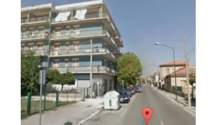 Homepal-Pescara-Luminoso-appartamento-in-palazzina-di-piani-Terrazzo