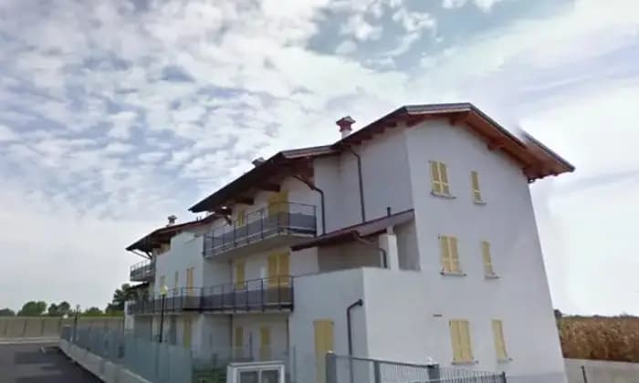 Homepal-Orio-Litta-Appartamento-in-vendita-in-via-Sandro-Pertini-ad-Orio-LittaGiardino