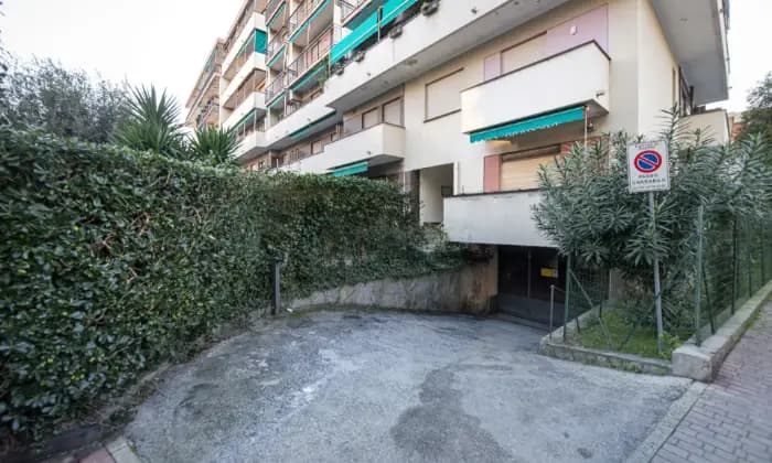 Homepal-Rapallo-Appartamento-con-giardino-e-posto-auto-condominialiAltro