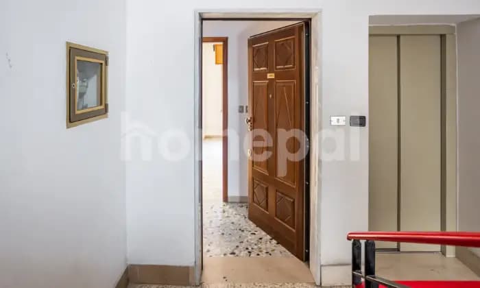 Homepal-Reggio-di-Calabria-Appartamento-ampio-e-luminoso-in-zona-ben-servita-VISITE-POSSIBILI-VEN-SAB-DOMALTRO